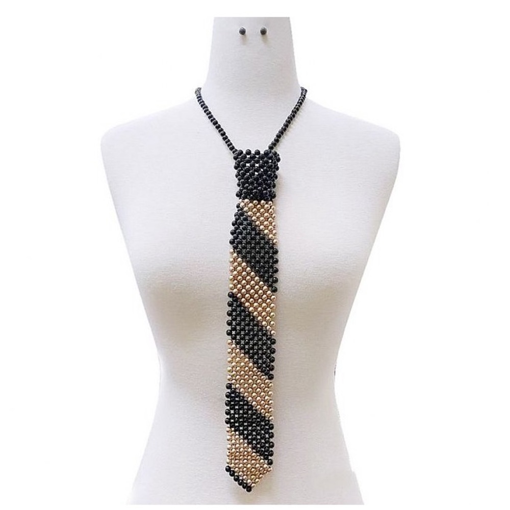 NWT Black & Gold Two Tone Pearl Tie Necklace Set (Has Matching Earrings)